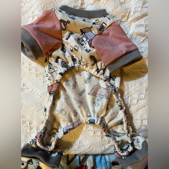 Dog Cat pajamas and tshirt - Picture 2 of 6